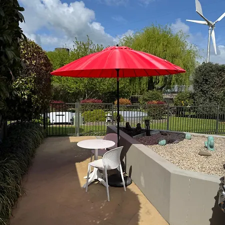 200 On Lake View Karapiro Exterior photo